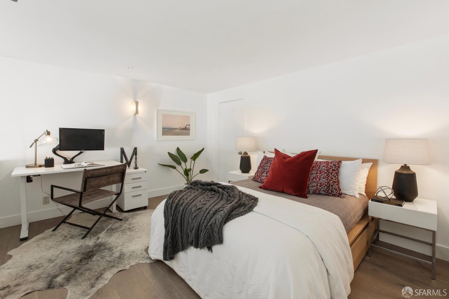 68 Mccoppin Street # 11