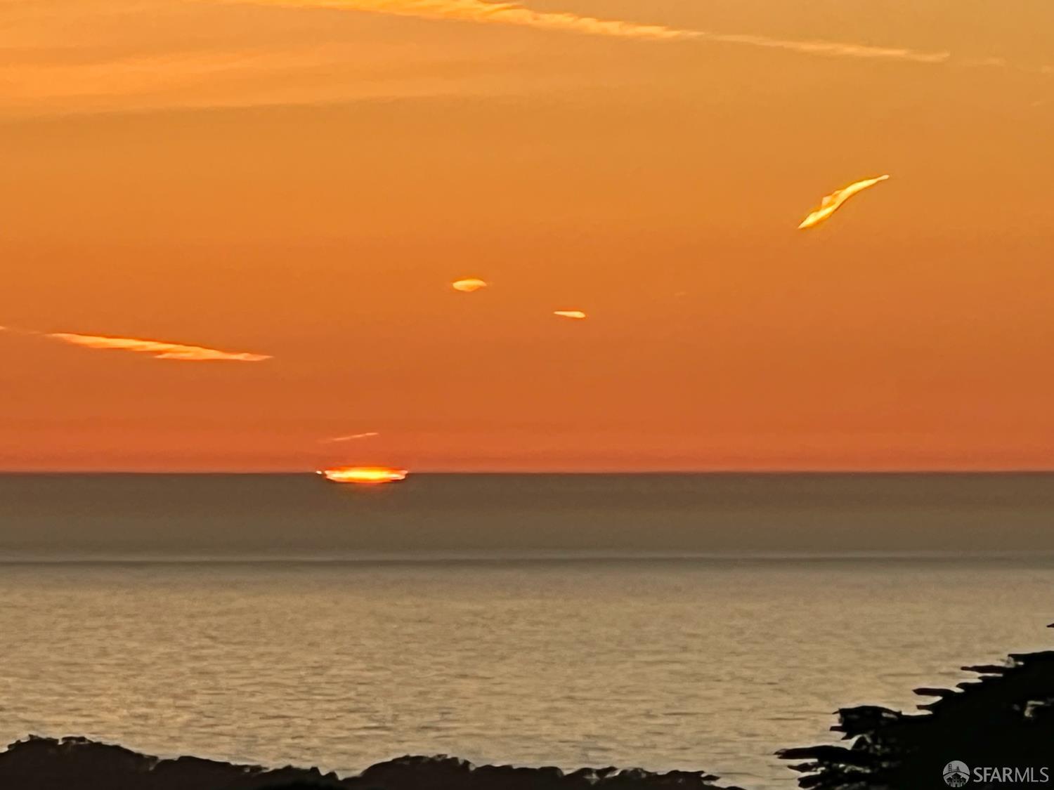 301 Santa Ana Avenue