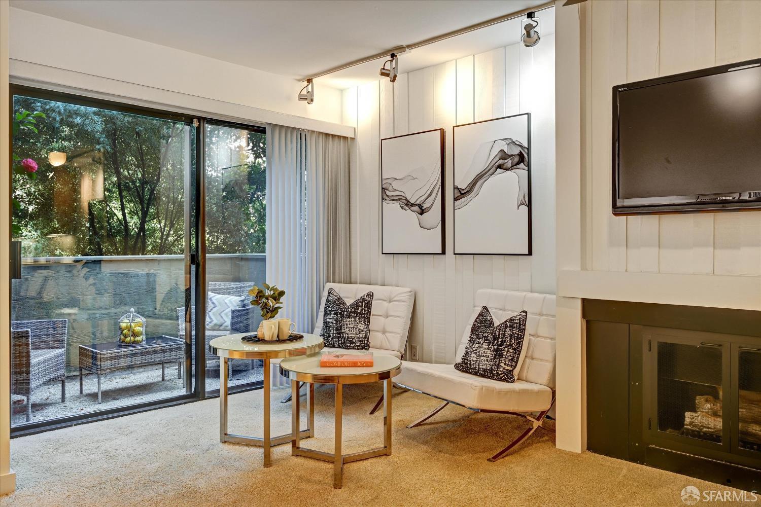 60 Ora Way # 105H