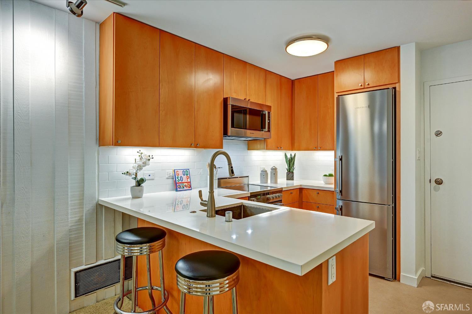 60 Ora Way # 105H