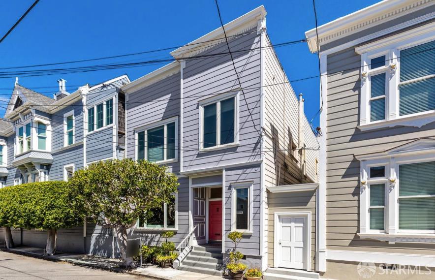 76 Perine Place
