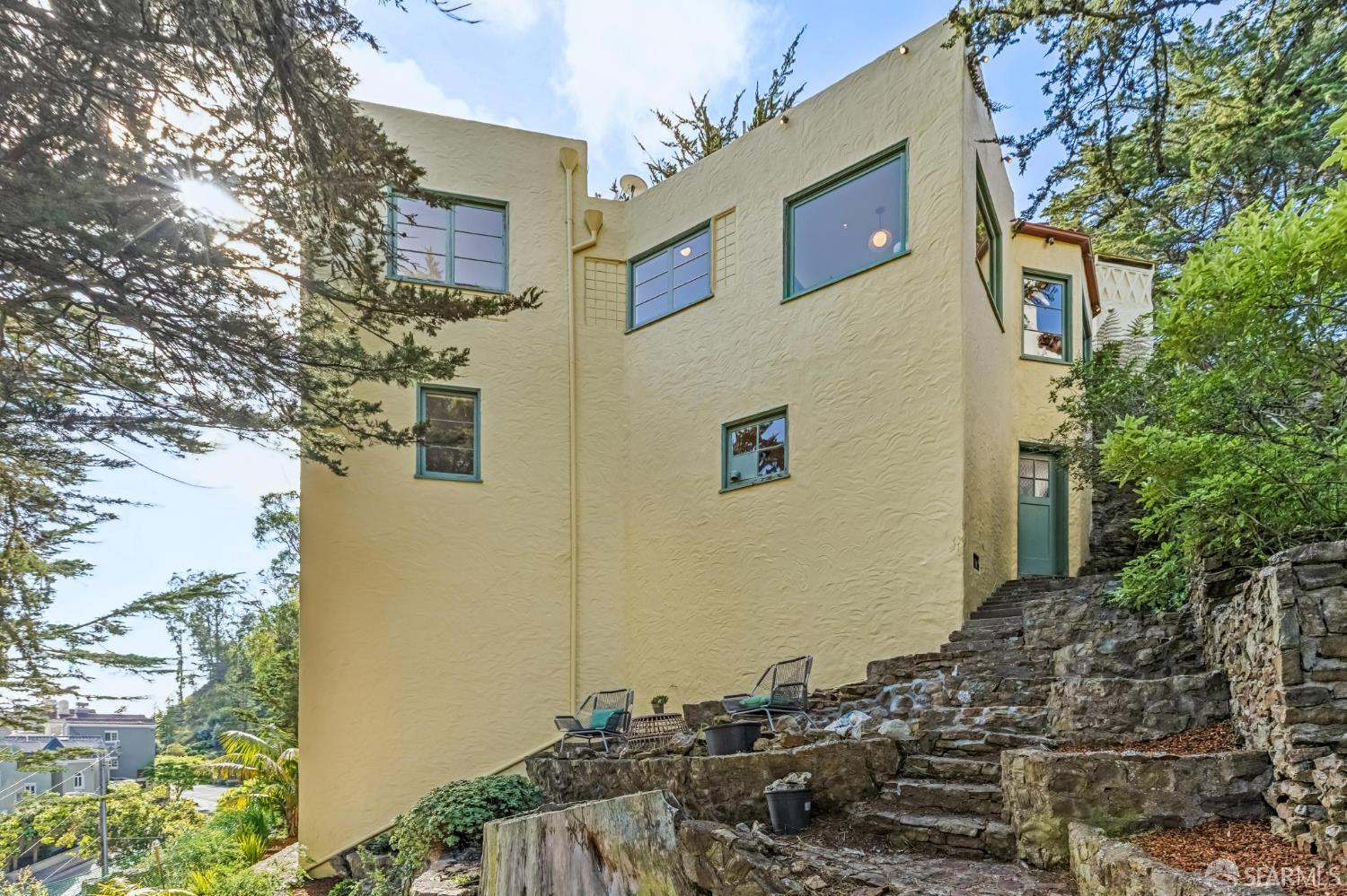 43 Rockwood Court