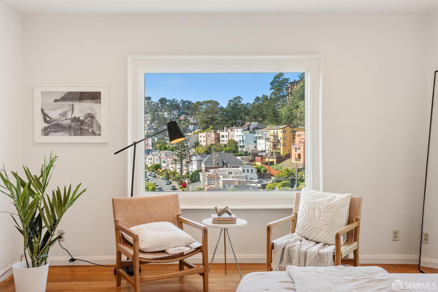 1135 Portola Drive