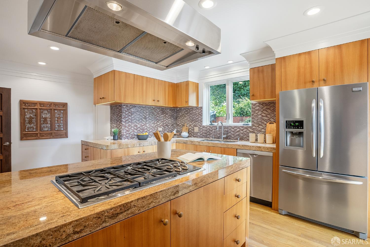 1135 Portola Drive