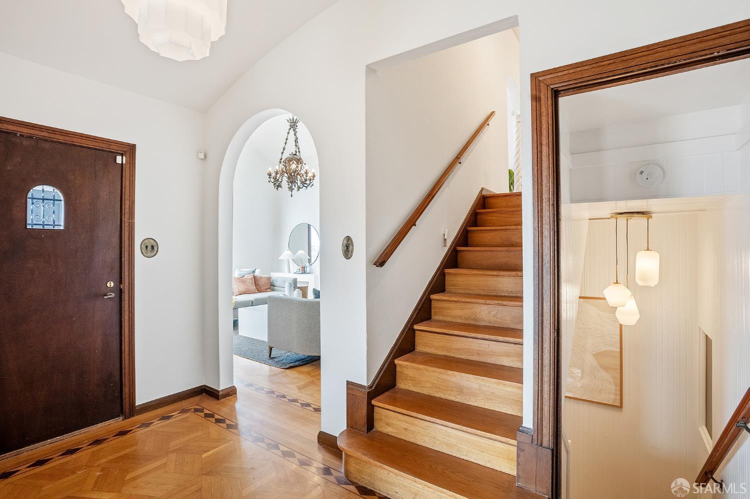 1135 Portola Drive