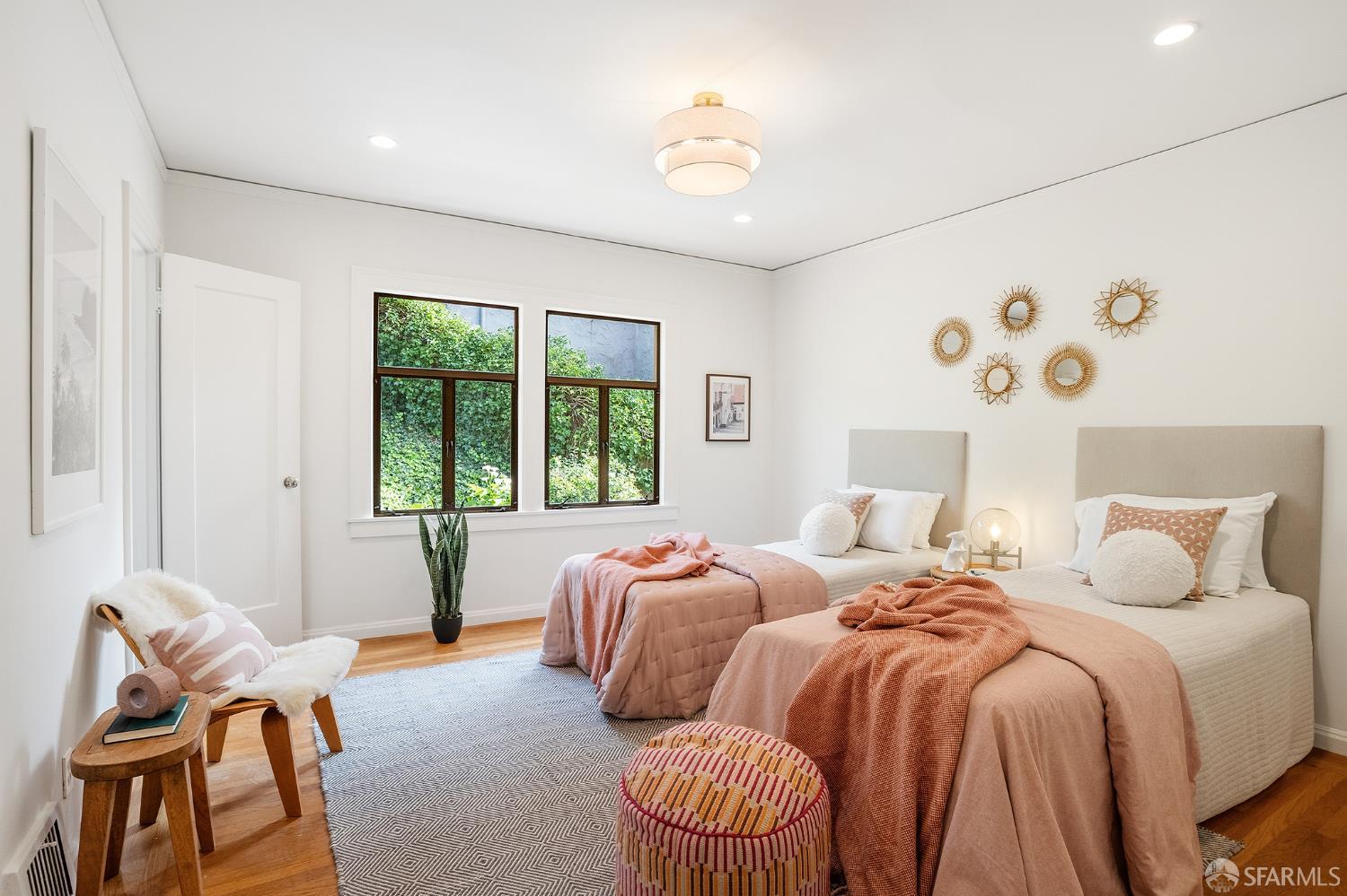 1135 Portola Drive