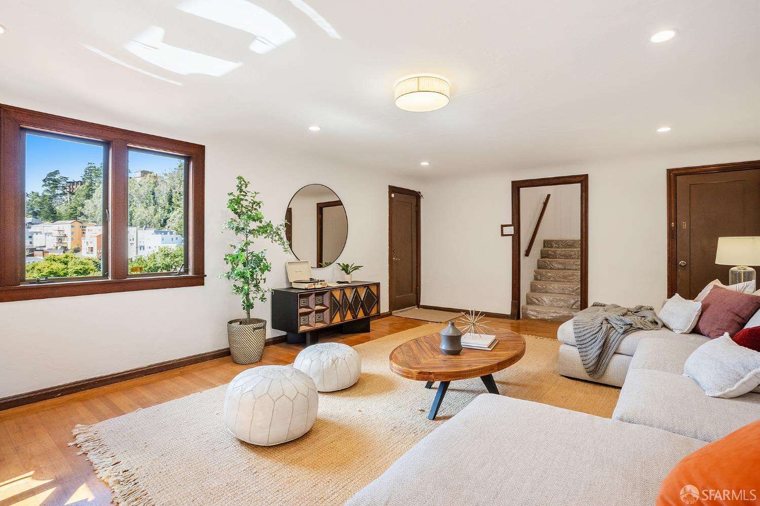 1135 Portola Drive