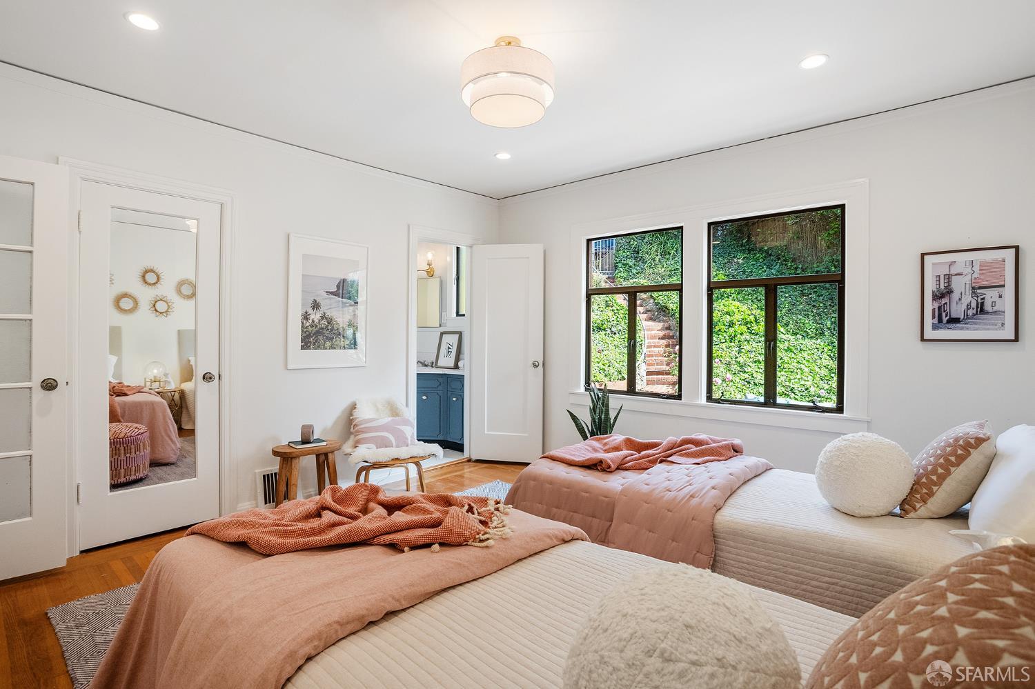 1135 Portola Drive