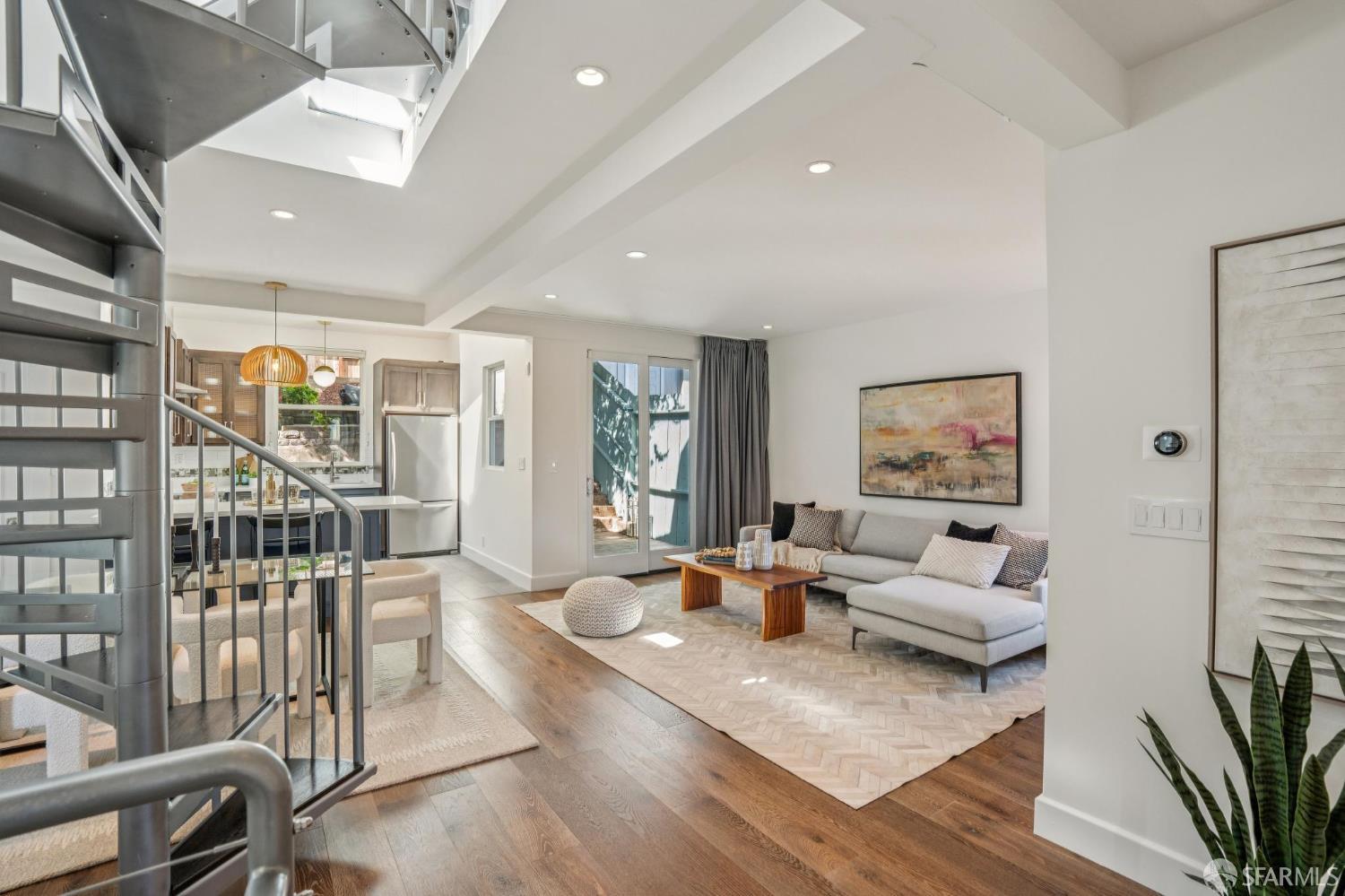 132 Corbett Avenue