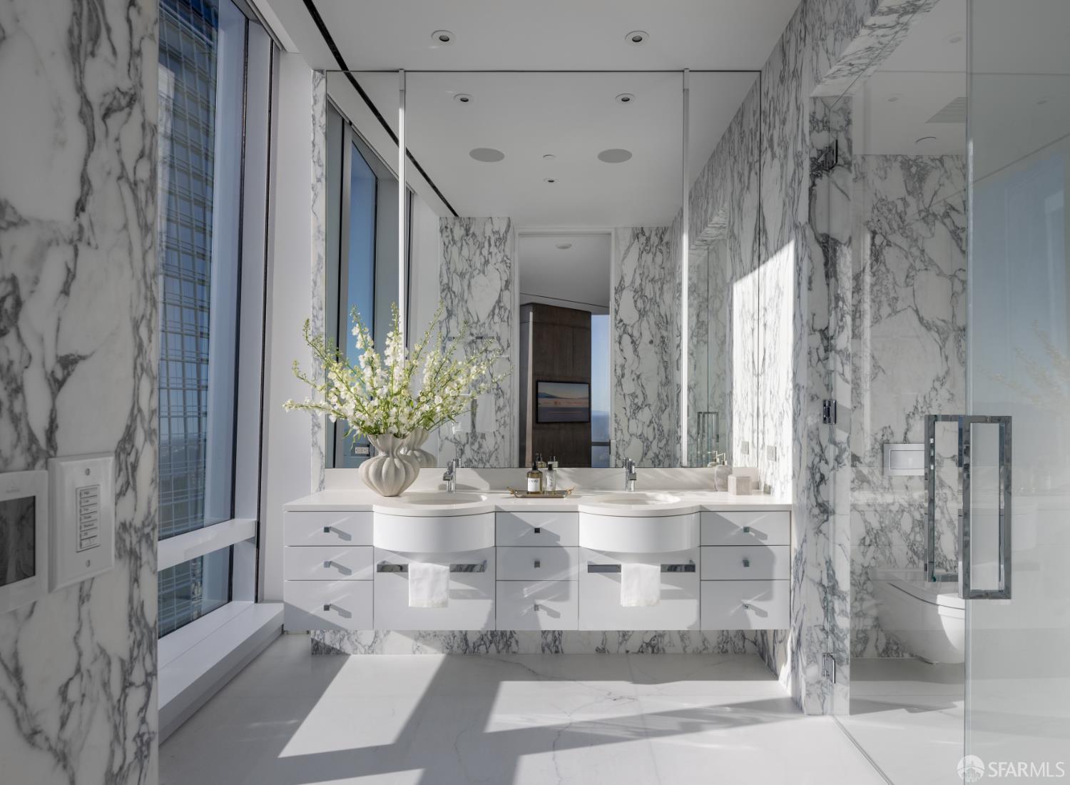 181 Fremont Street # 70