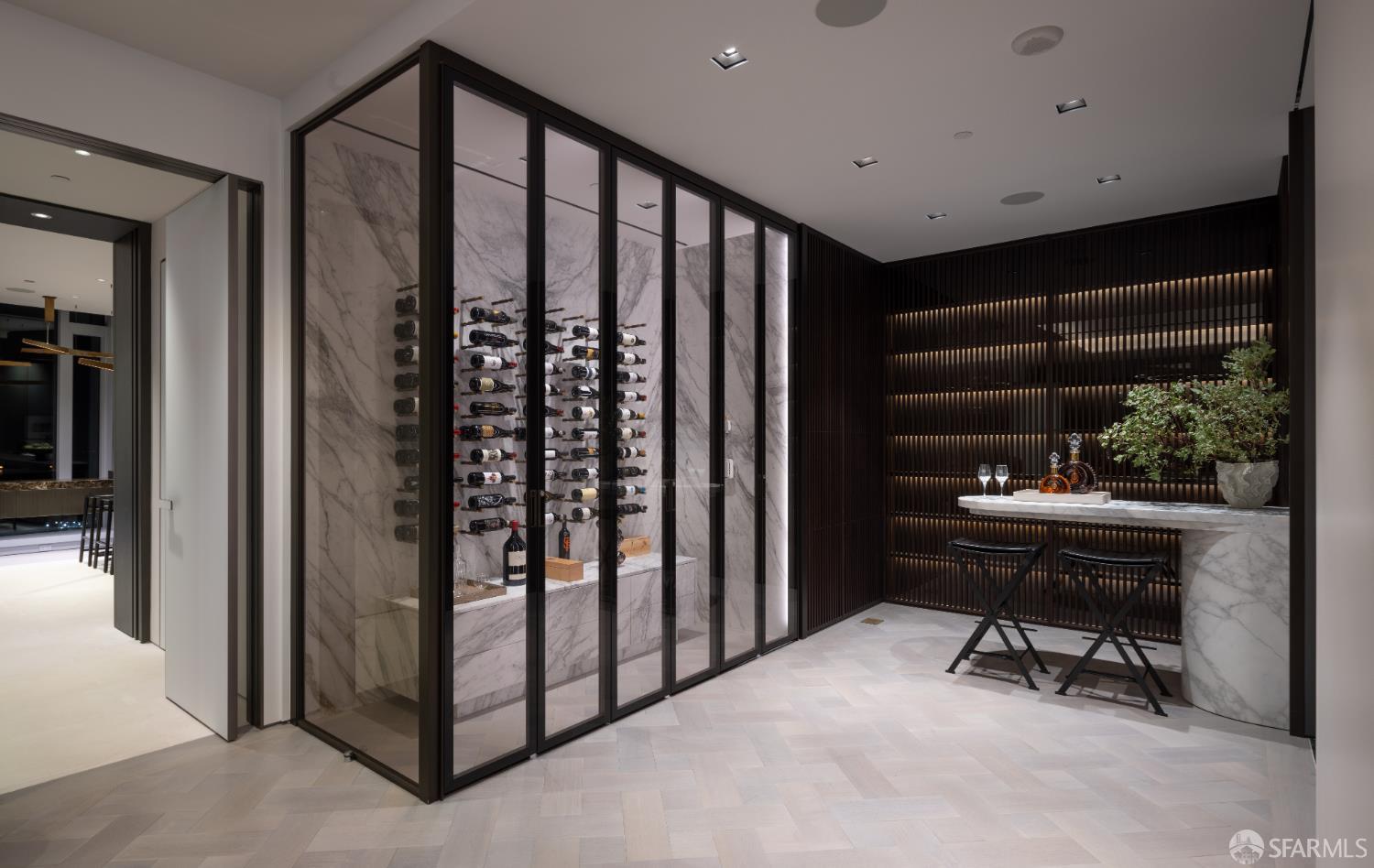 181 Fremont Street # 70