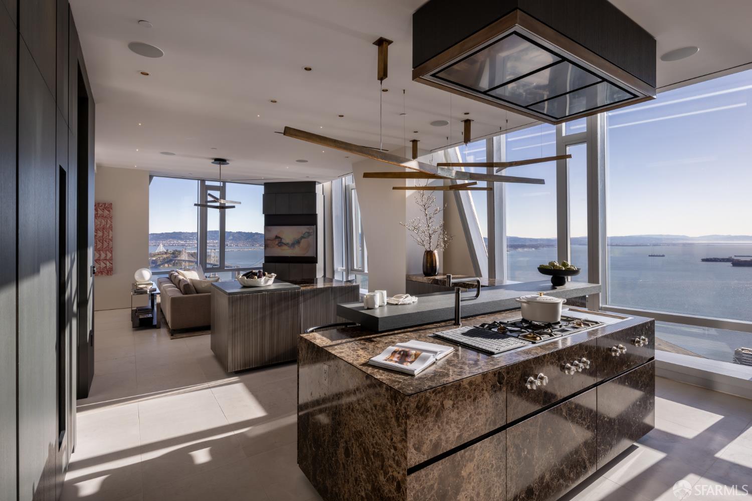 181 Fremont Street # 70