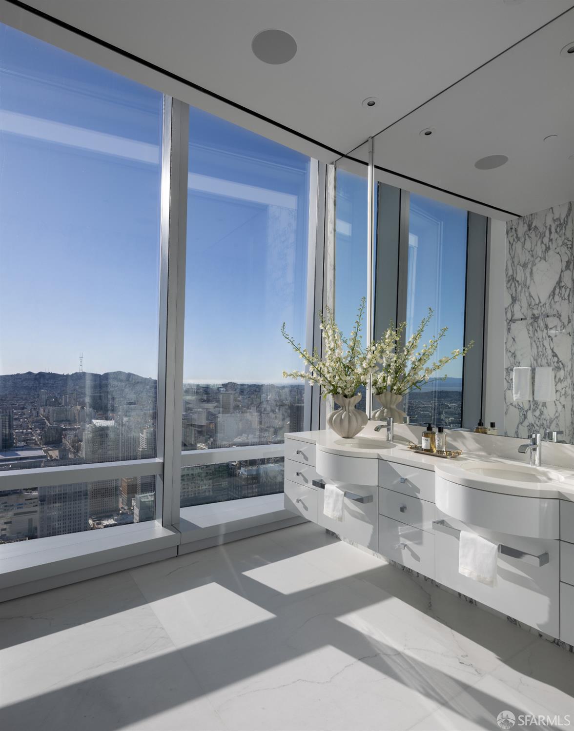 181 Fremont Street # 70
