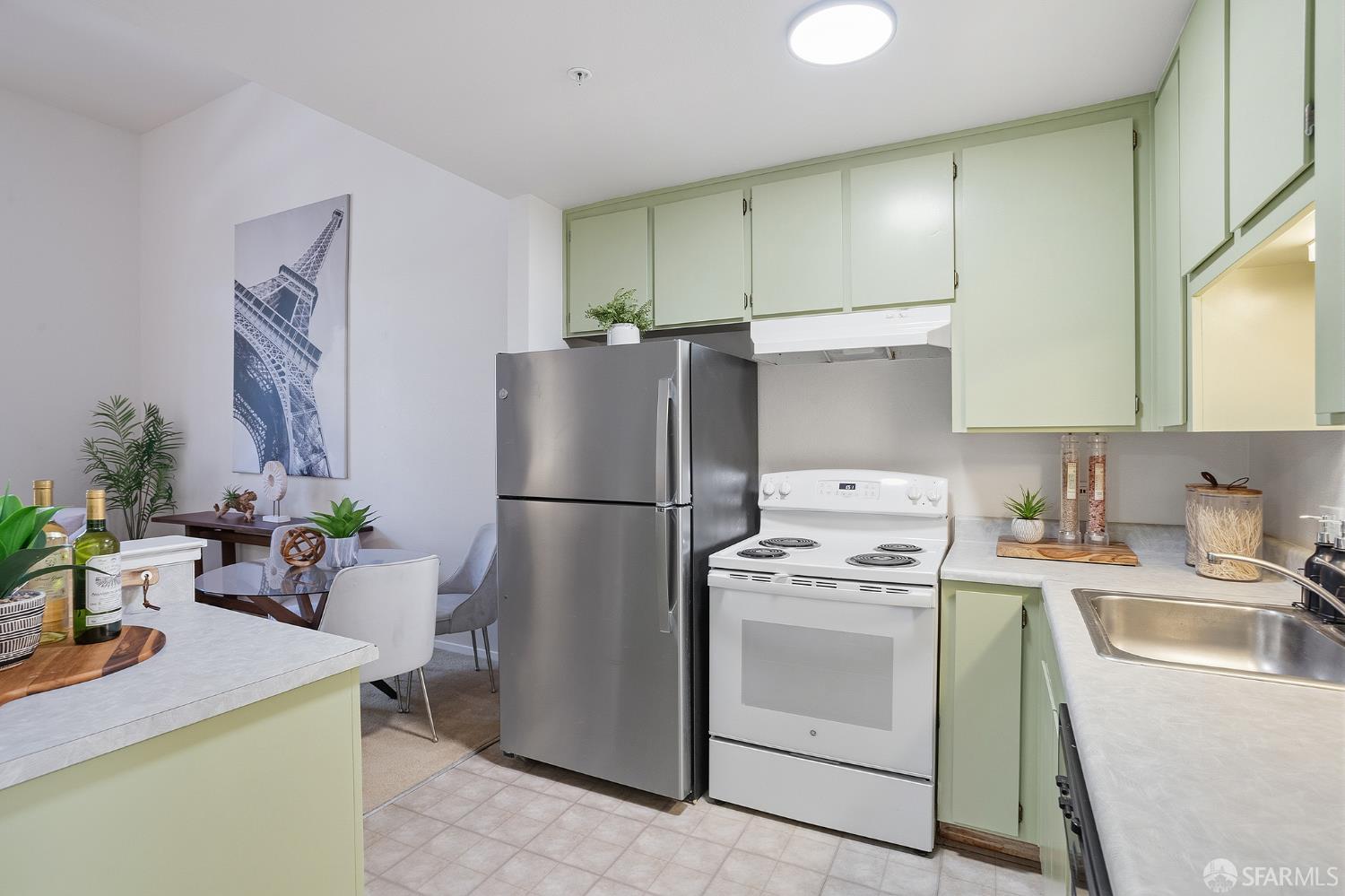 95 Mccoppin Street # 103E