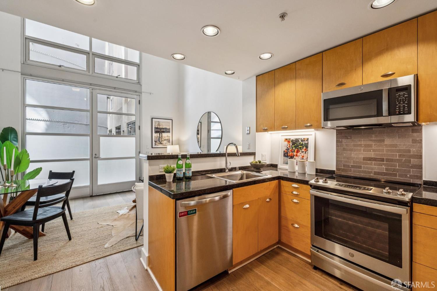 411 Francisco Street # 107F