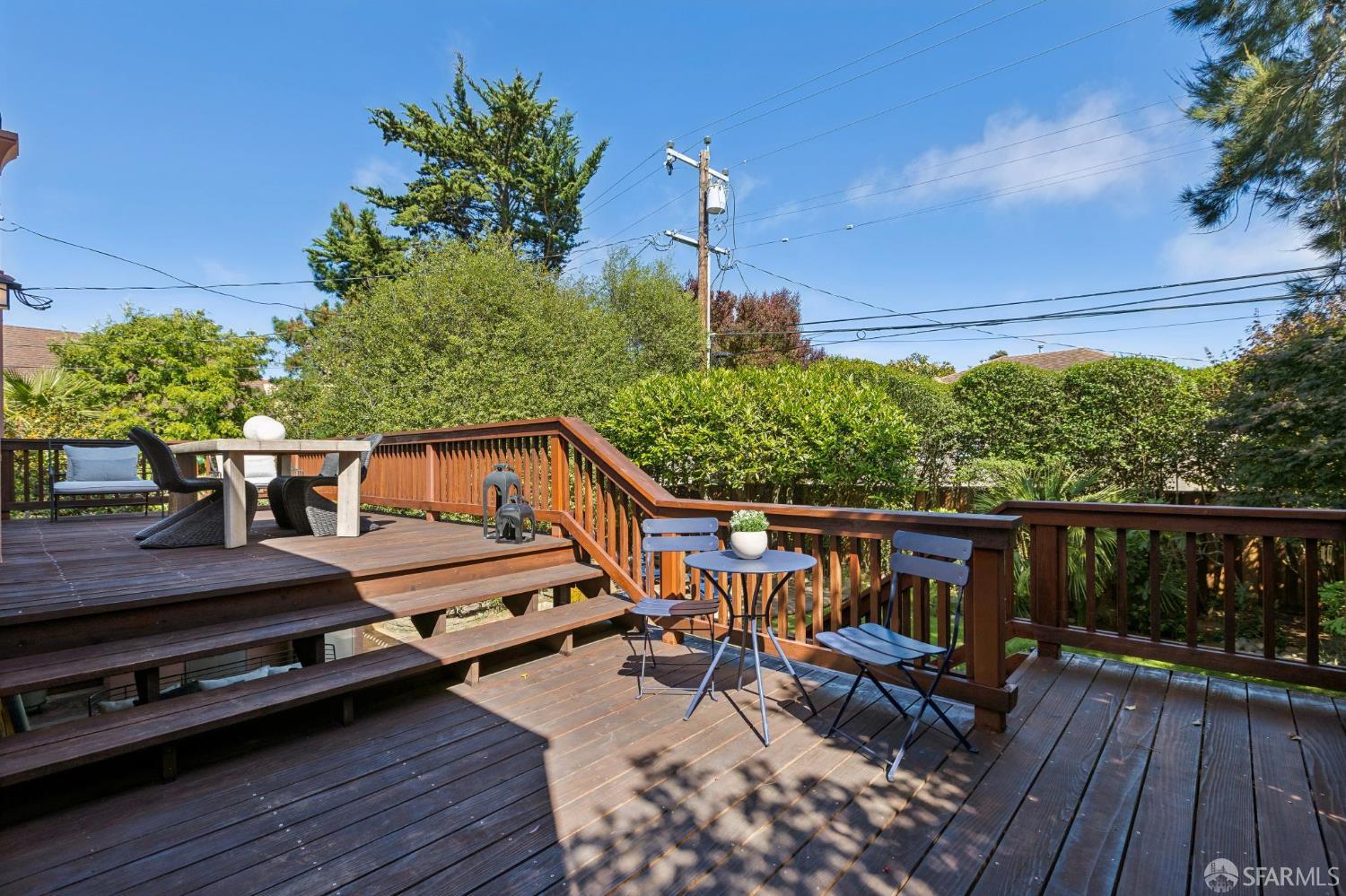 417 Dewey Boulevard