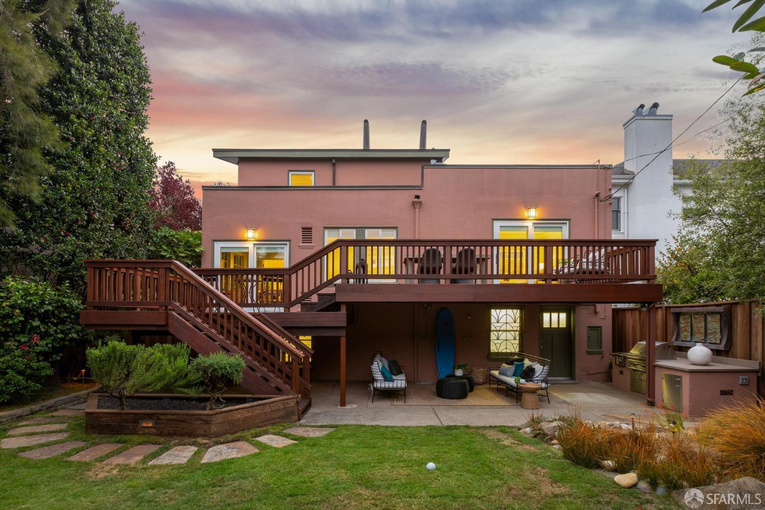 417 Dewey Boulevard