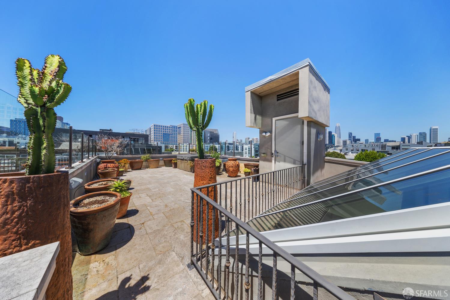 720 Clementina Street