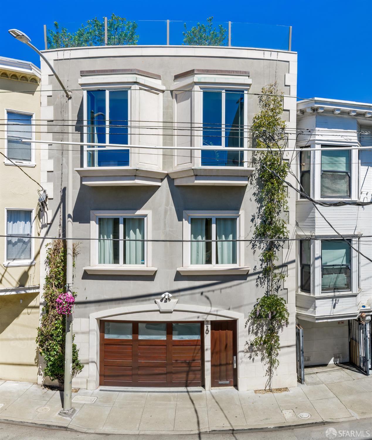 720 Clementina Street