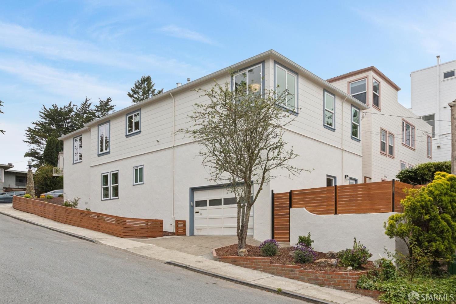 30 Rockwood Court