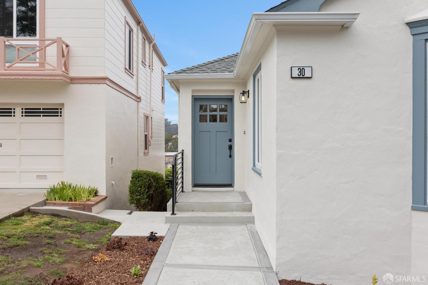 30 Rockwood Court