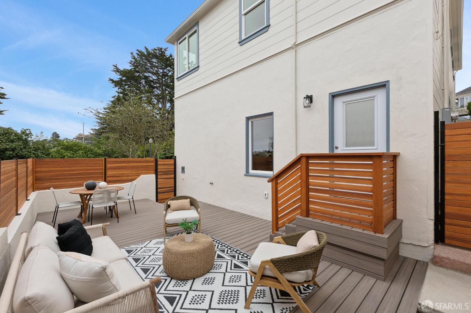30 Rockwood Court