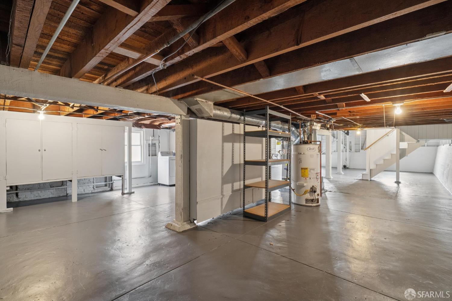 345 Colon Avenue