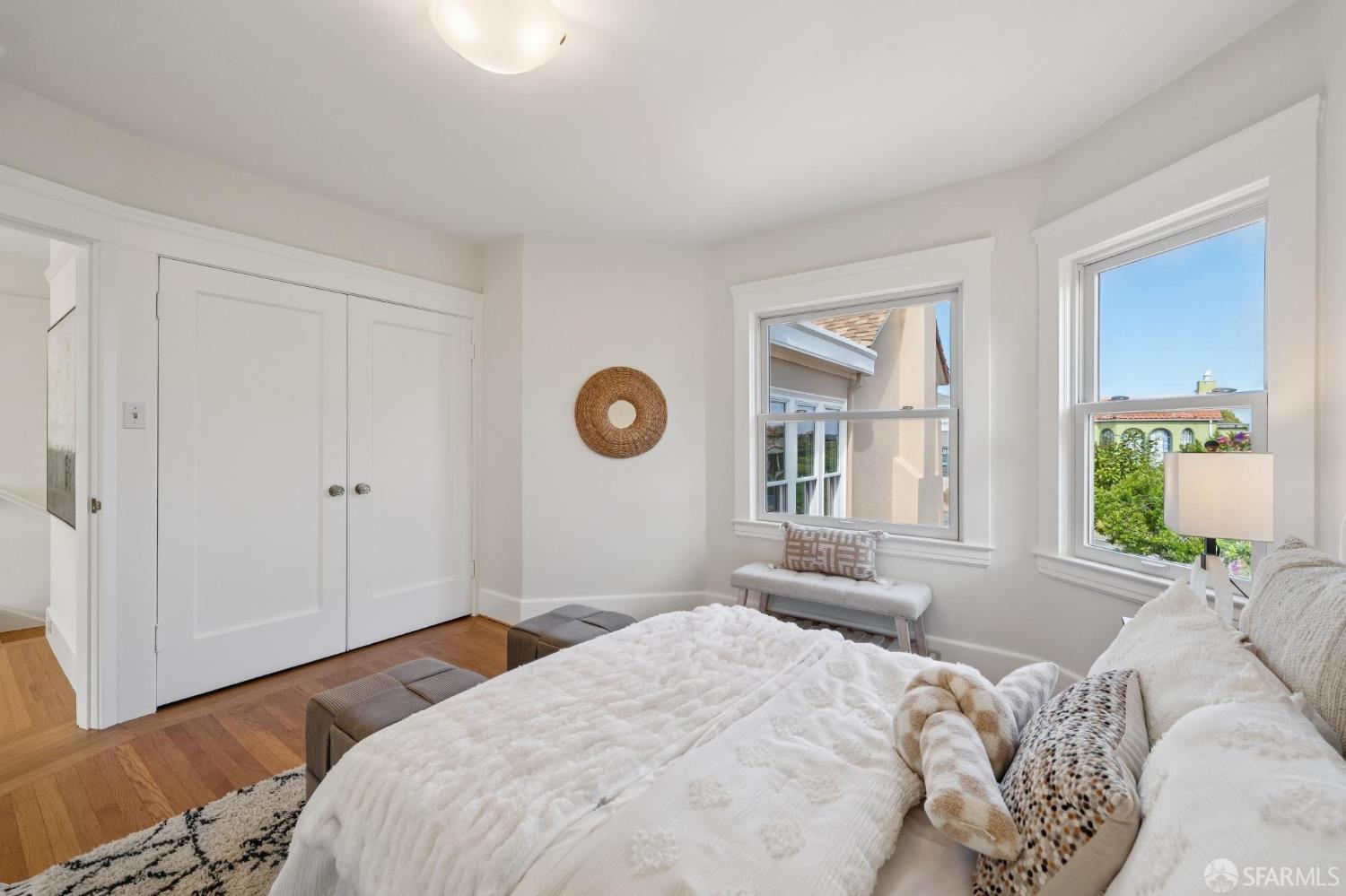 345 Colon Avenue