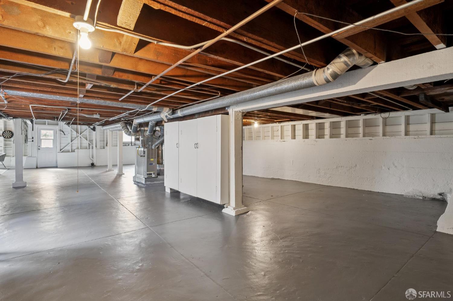 345 Colon Avenue