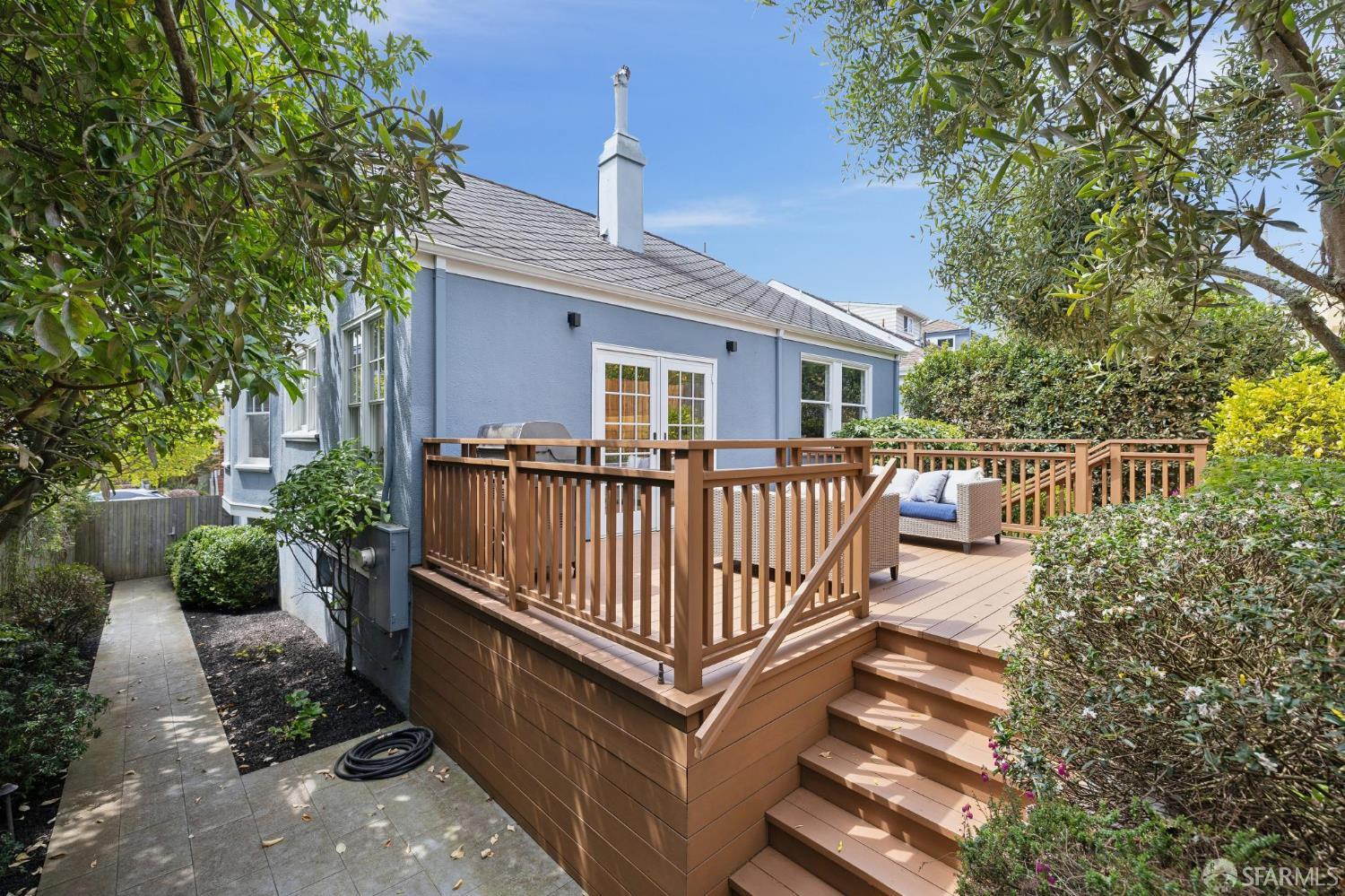 30 Allston Way