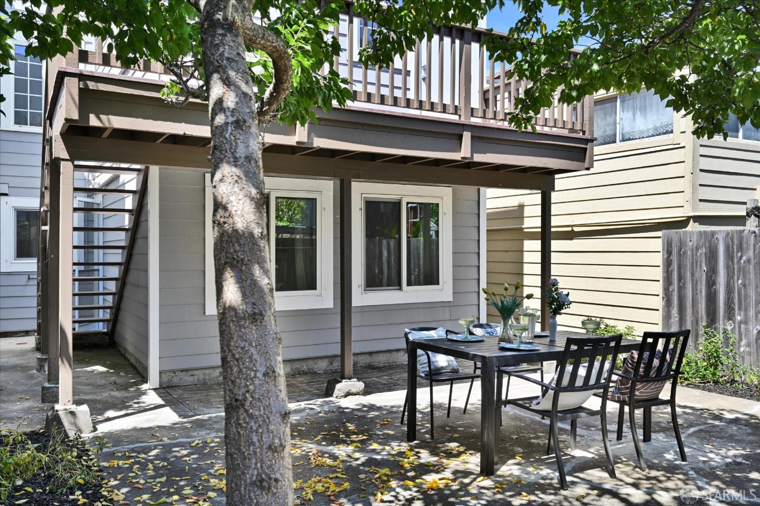 275 Sweeny Street