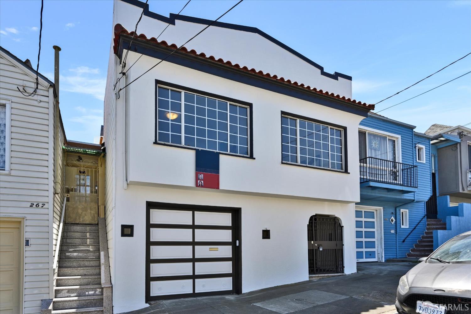 275 Sweeny Street