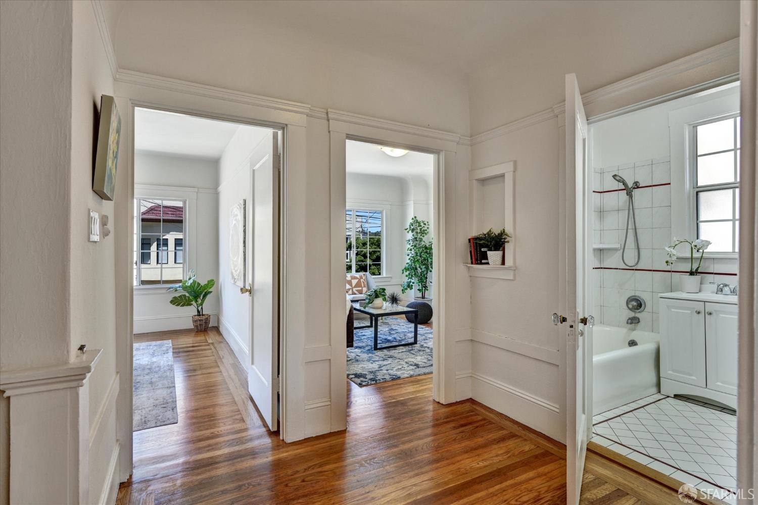 275 Sweeny Street