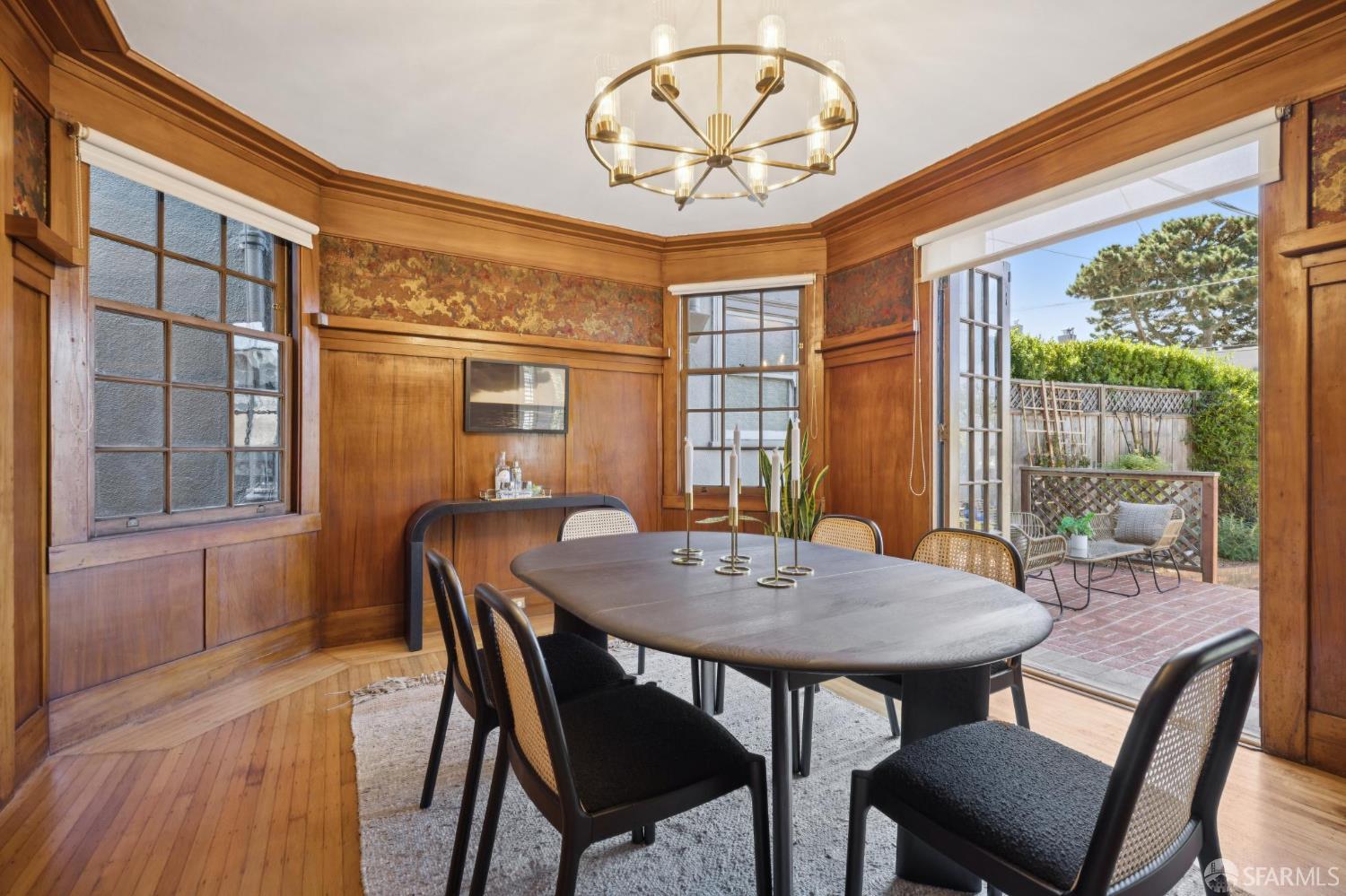 1635 8th Avenue