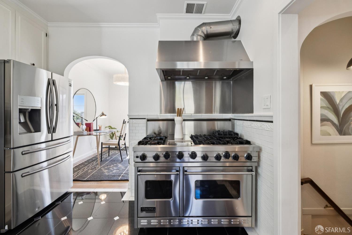 15 Cresta Vista Drive