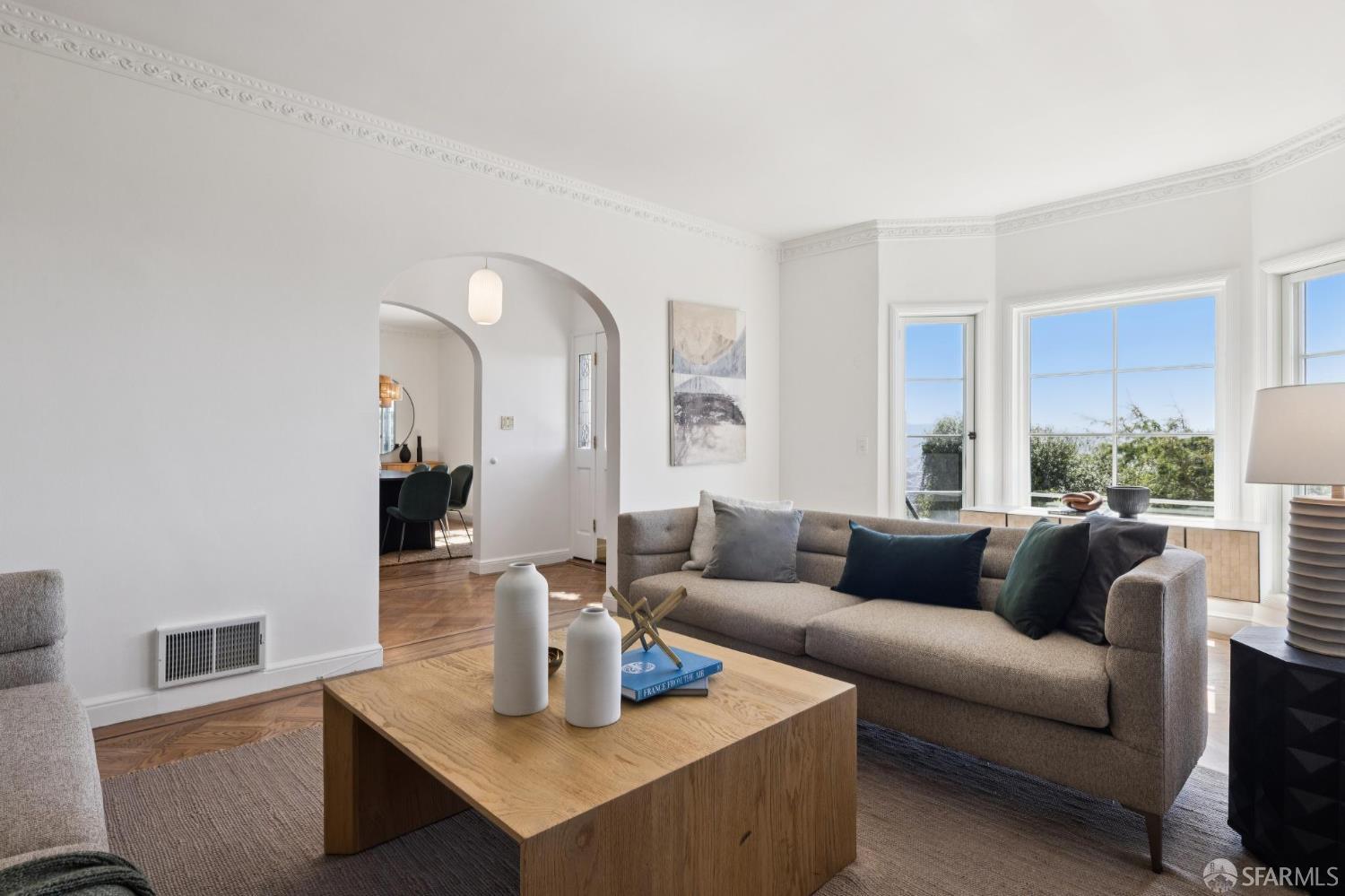 15 Cresta Vista Drive