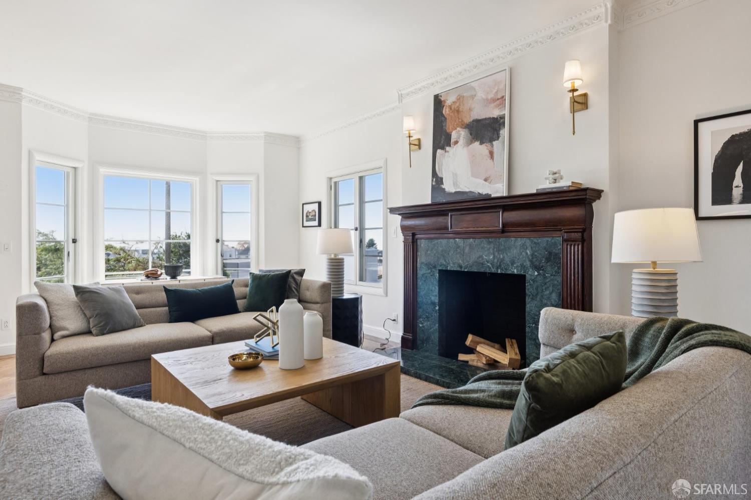15 Cresta Vista Drive