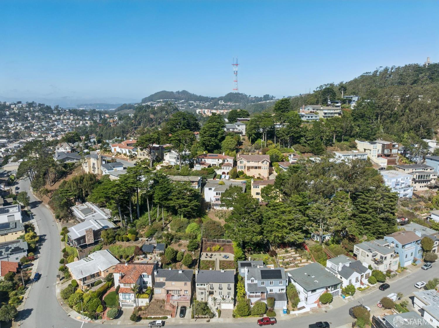 15 Cresta Vista Drive