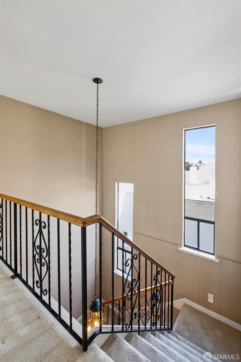 309 San Fernando Way