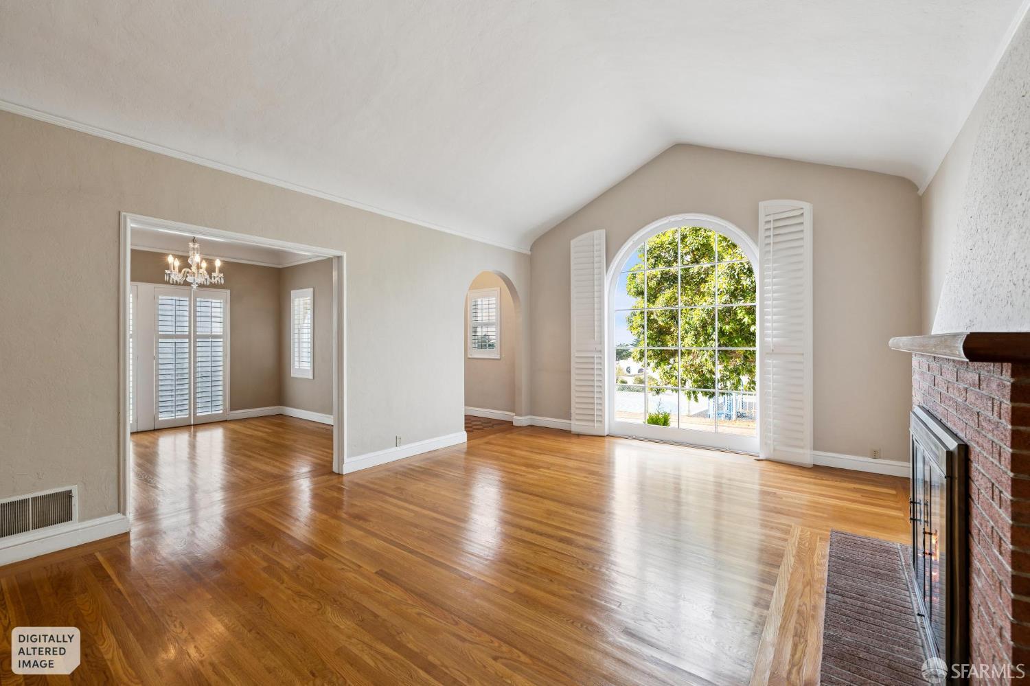 309 San Fernando Way