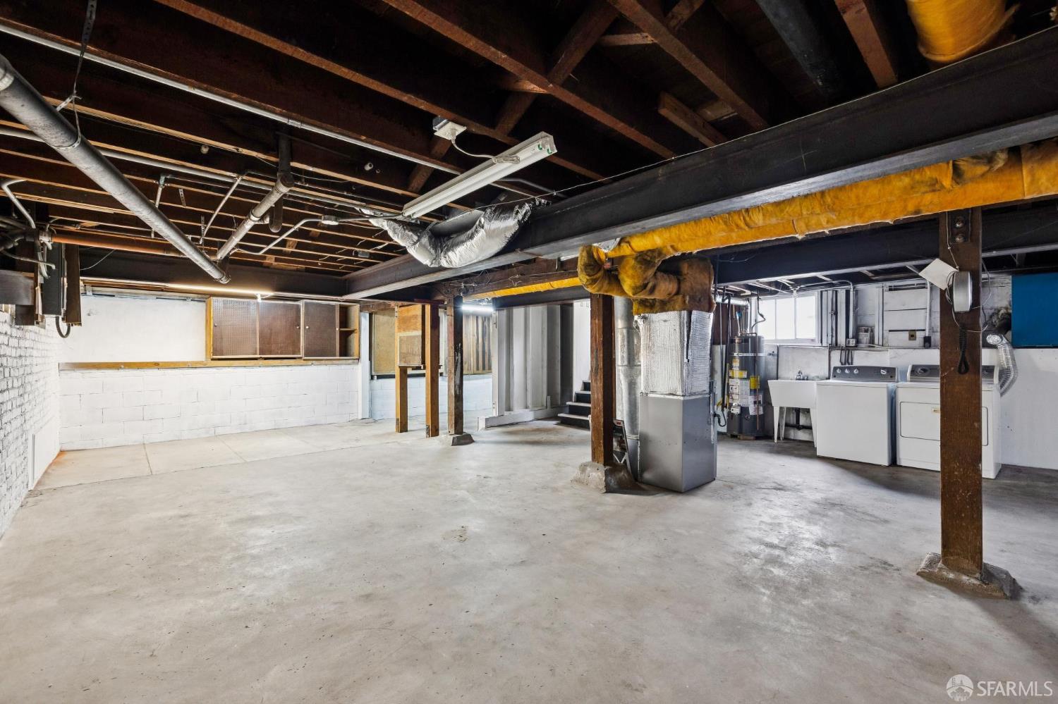 309 San Fernando Way