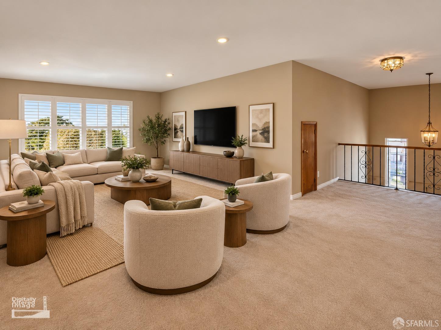 309 San Fernando Way