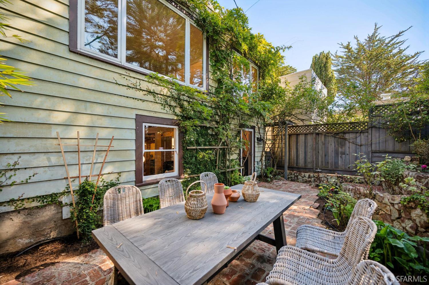 57 Rockwood Court