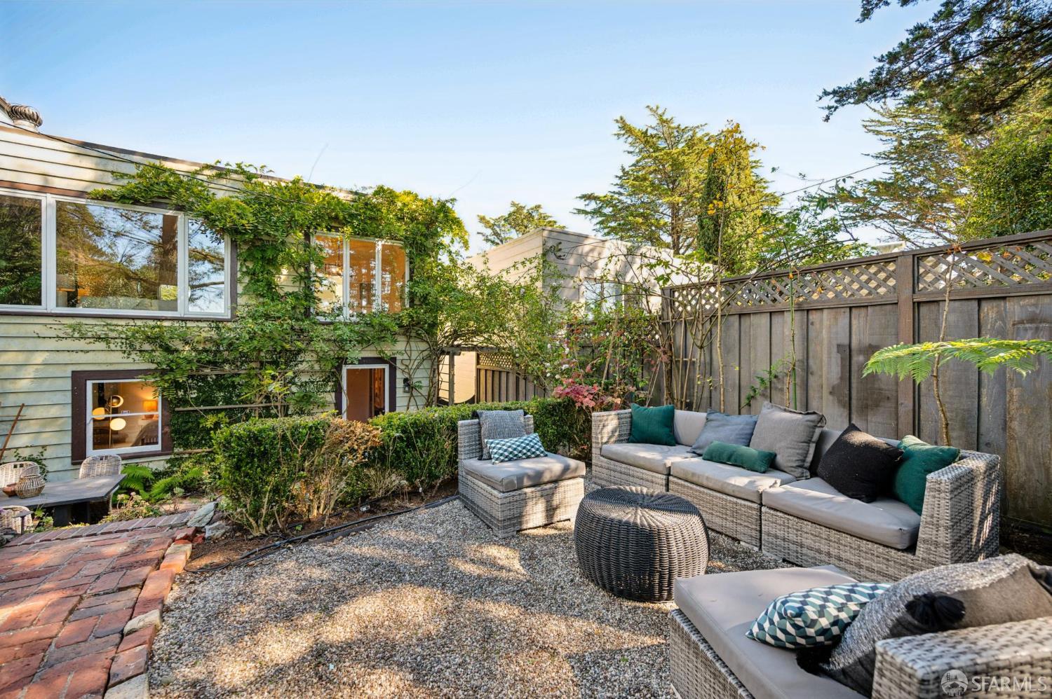 57 Rockwood Court