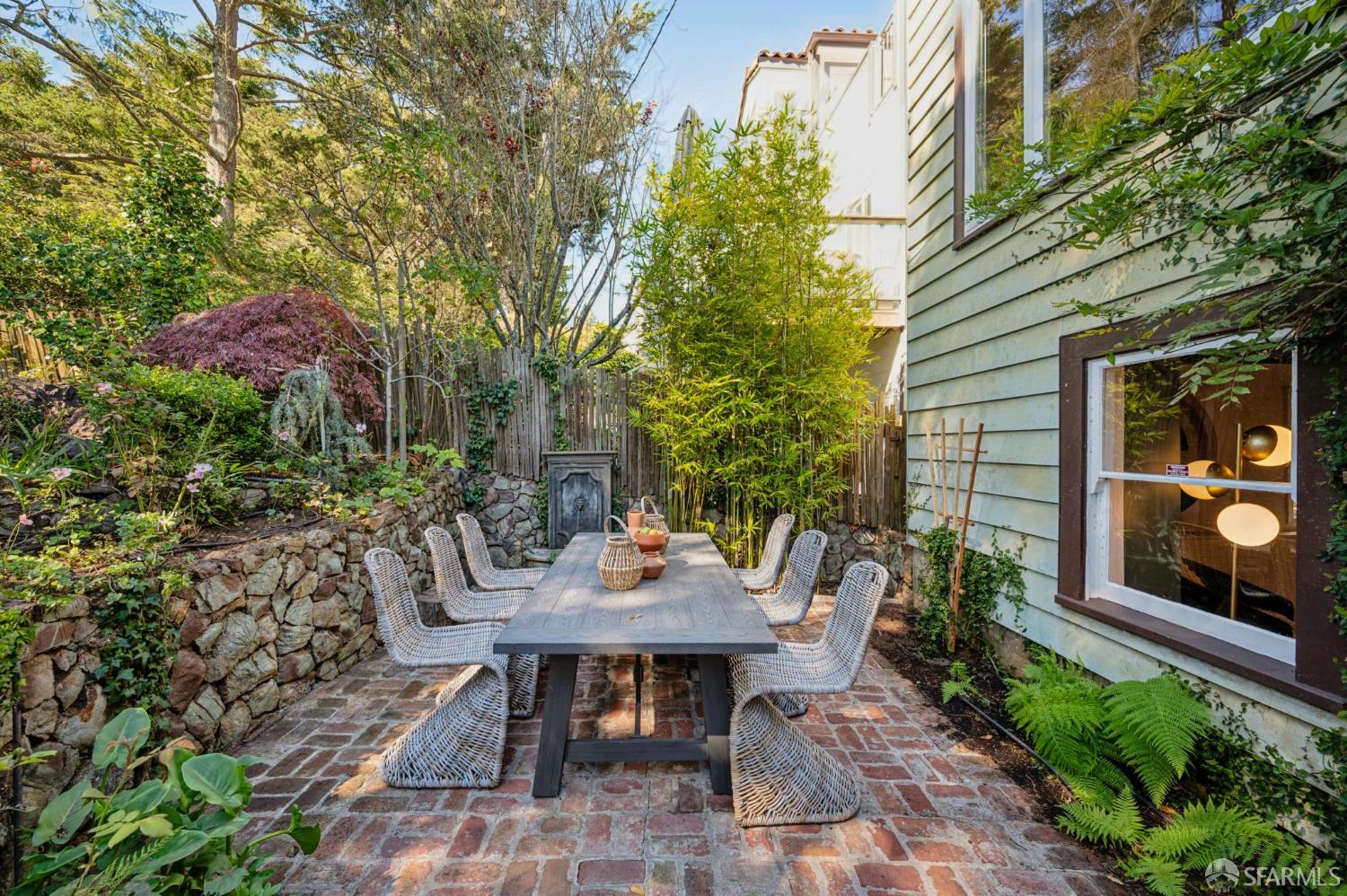 57 Rockwood Court