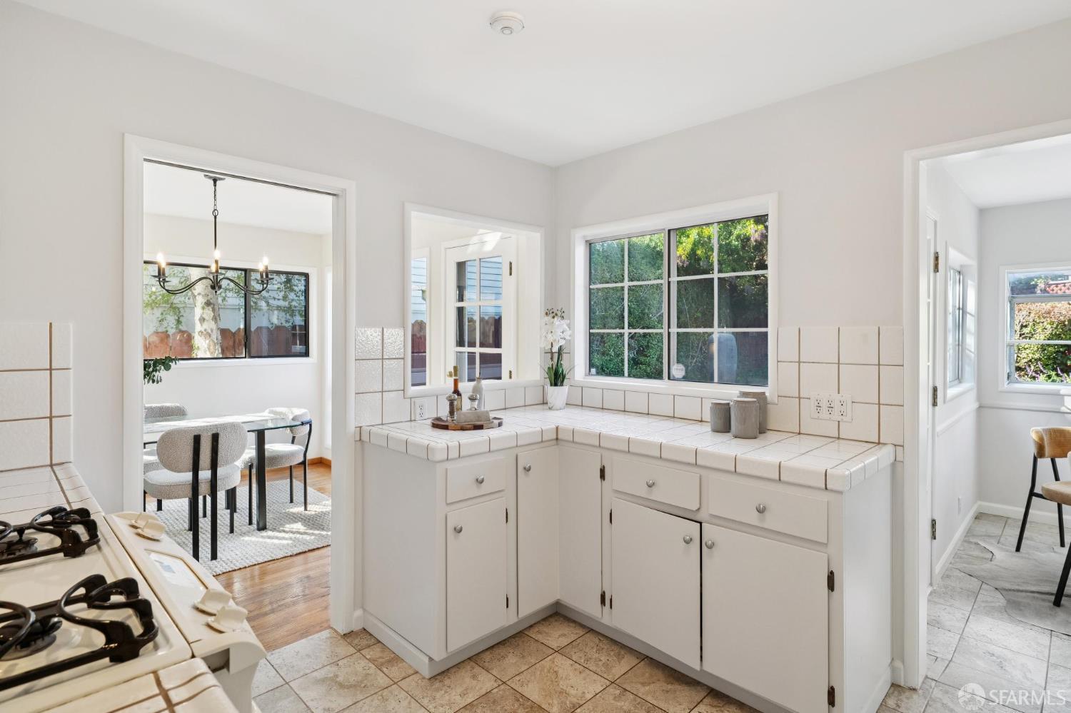 2748 Briarfield Avenue