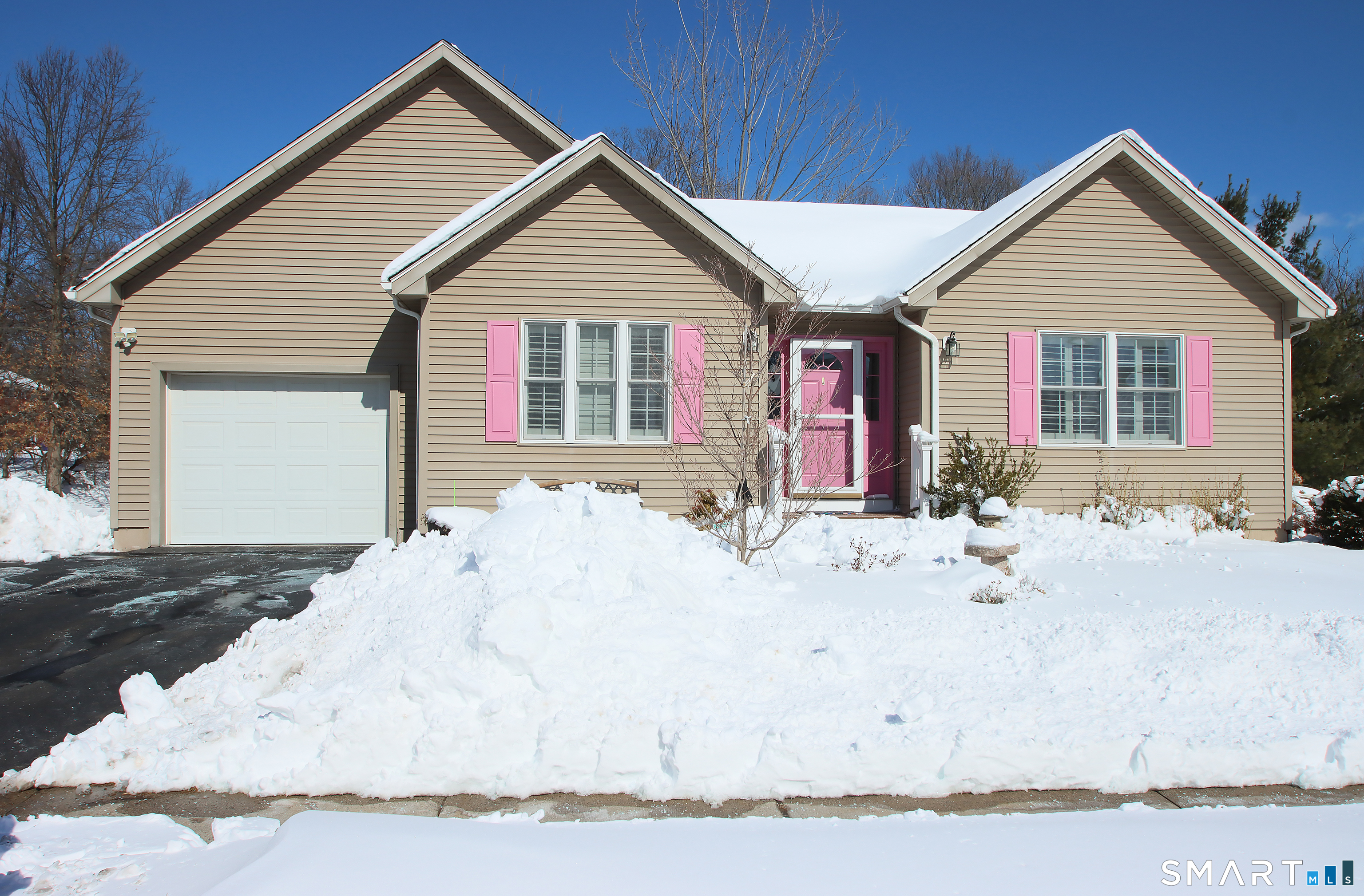 25 Dacosta Drive 25