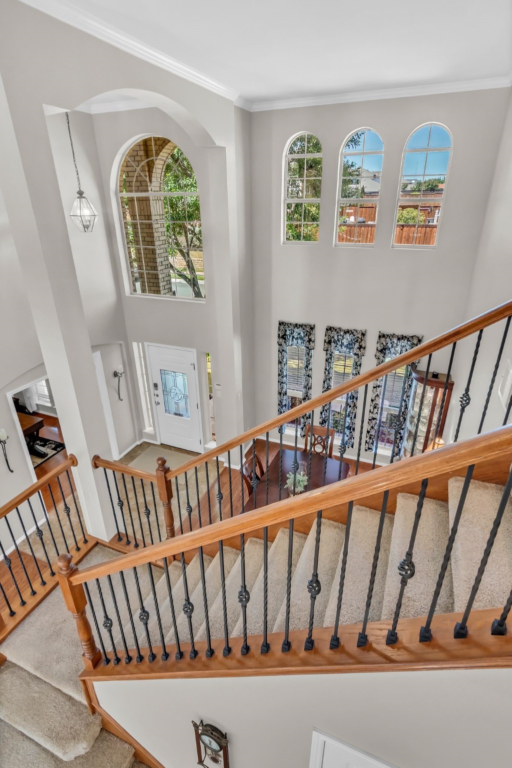 10216 Knights Court