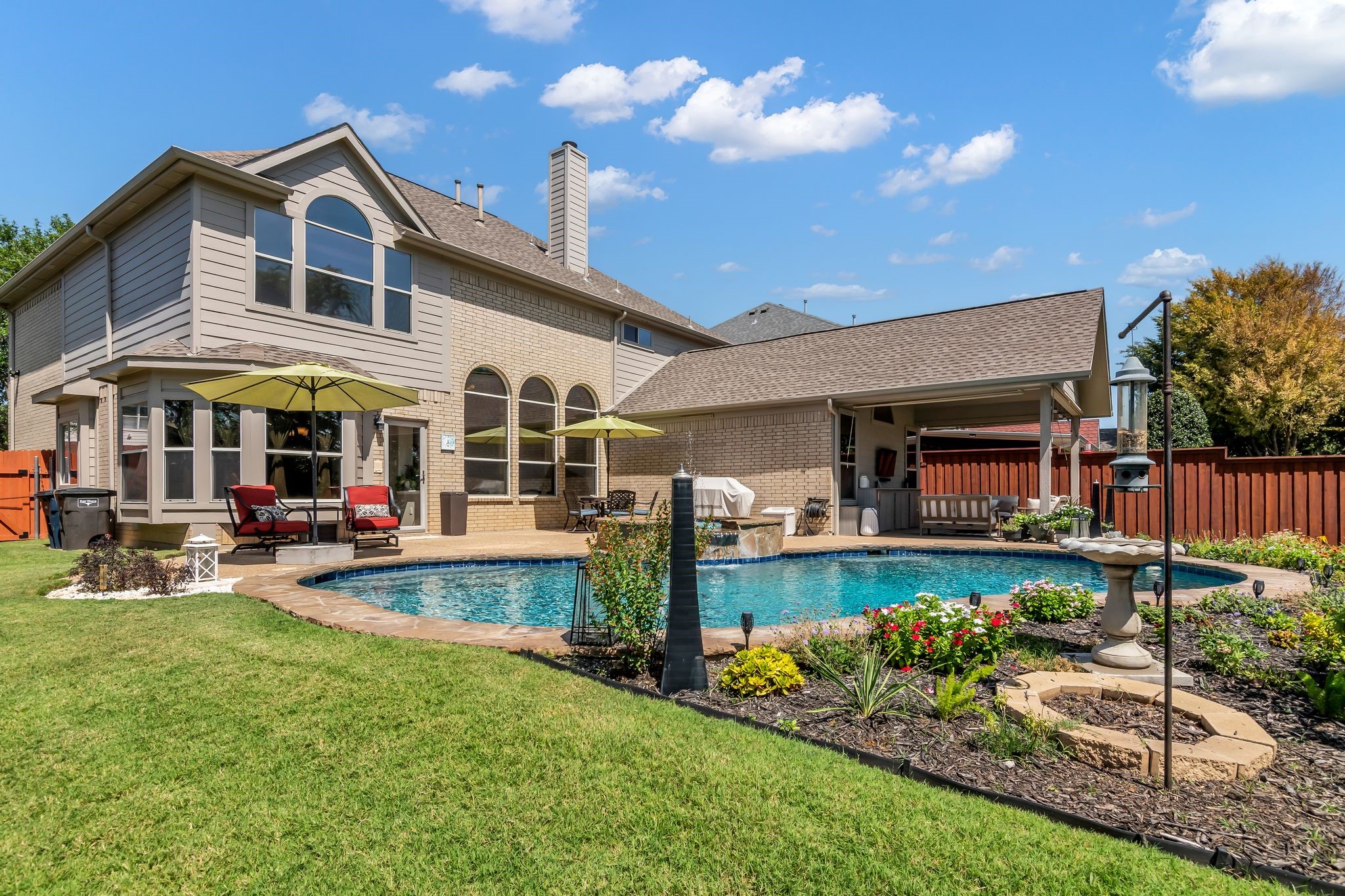 10216 Knights Court
