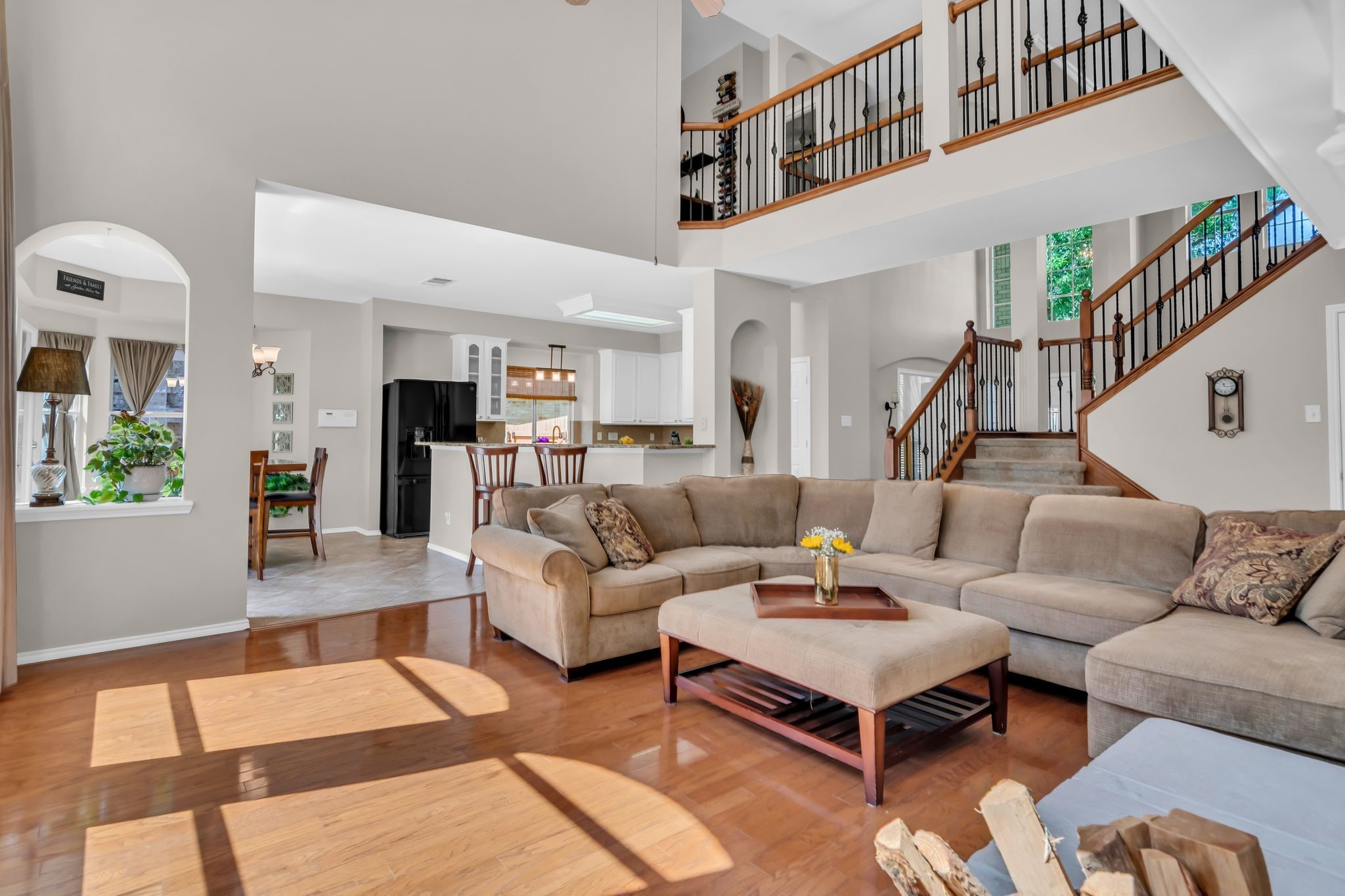 10216 Knights Court